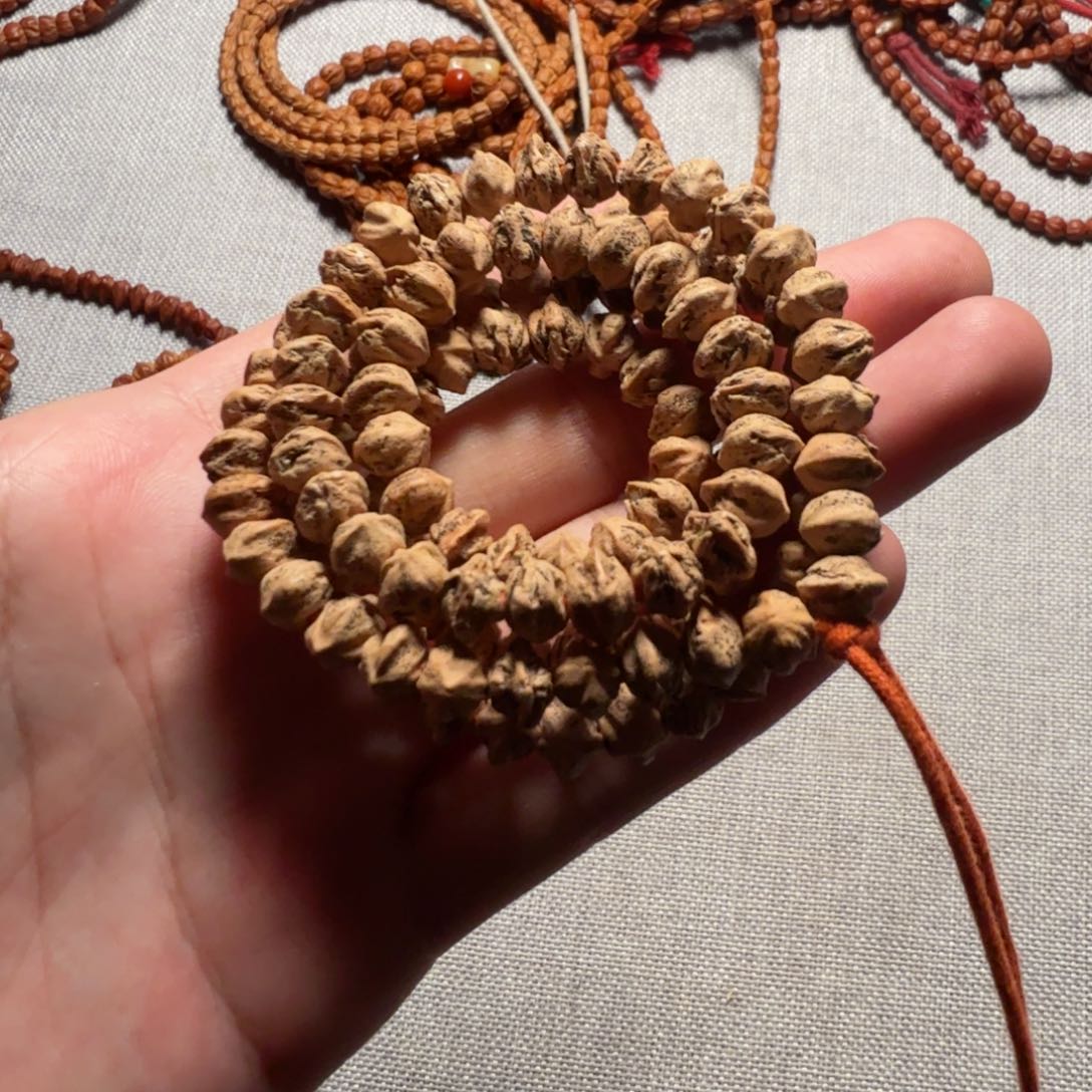 【闪购商品】柏香籽/百香籽吊坠