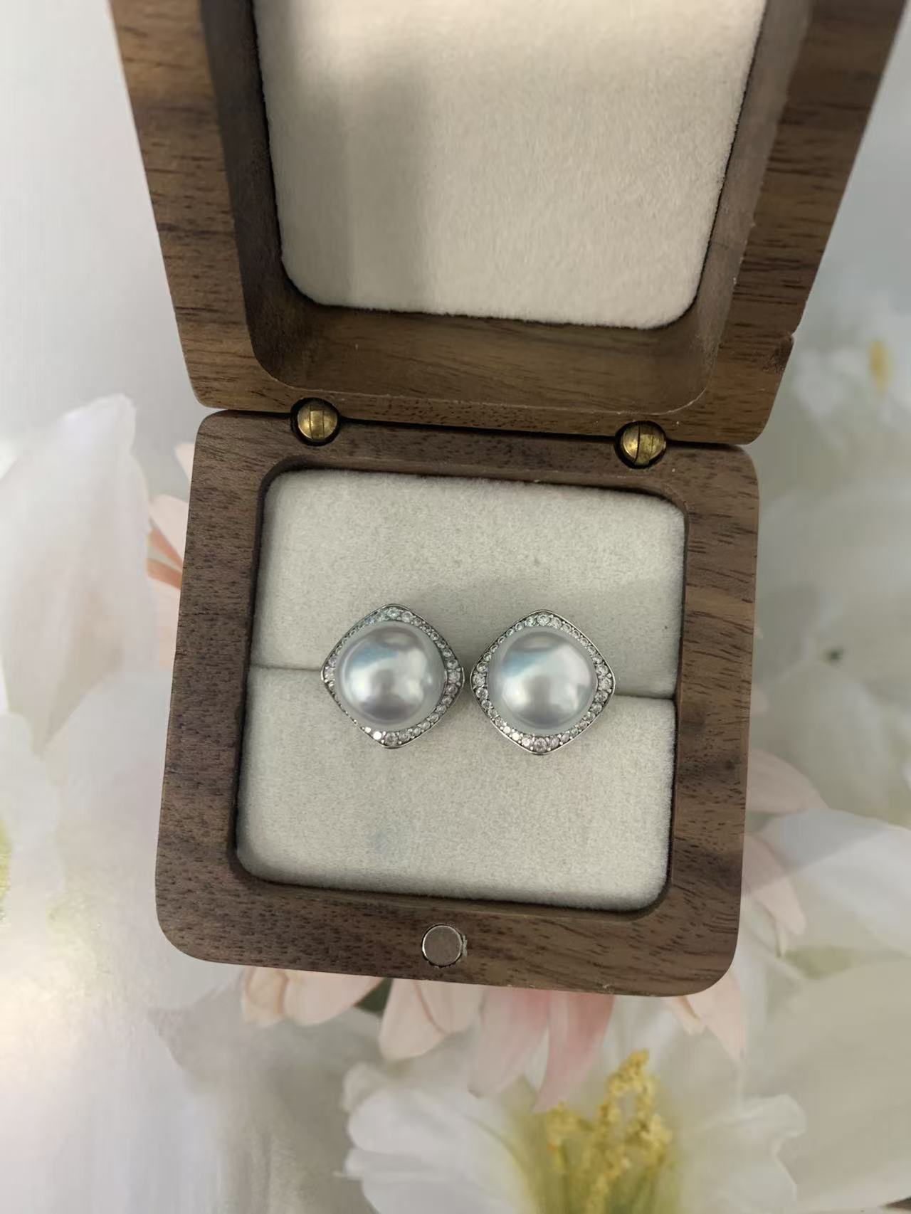 天然海水珍珠澳白巴洛克方钻耳钉镶嵌百搭时尚