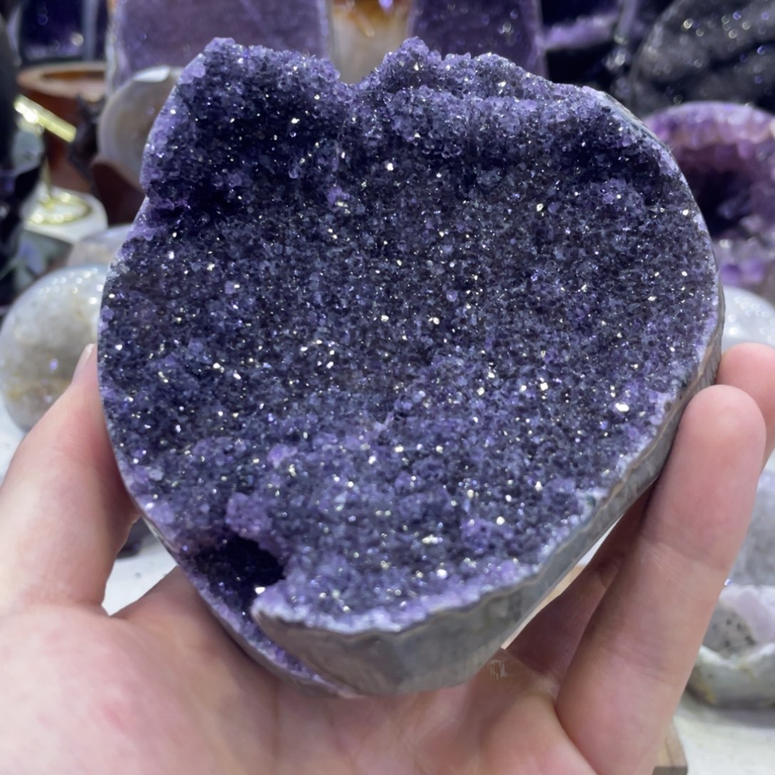 未镶嵌珠宝半成品水晶