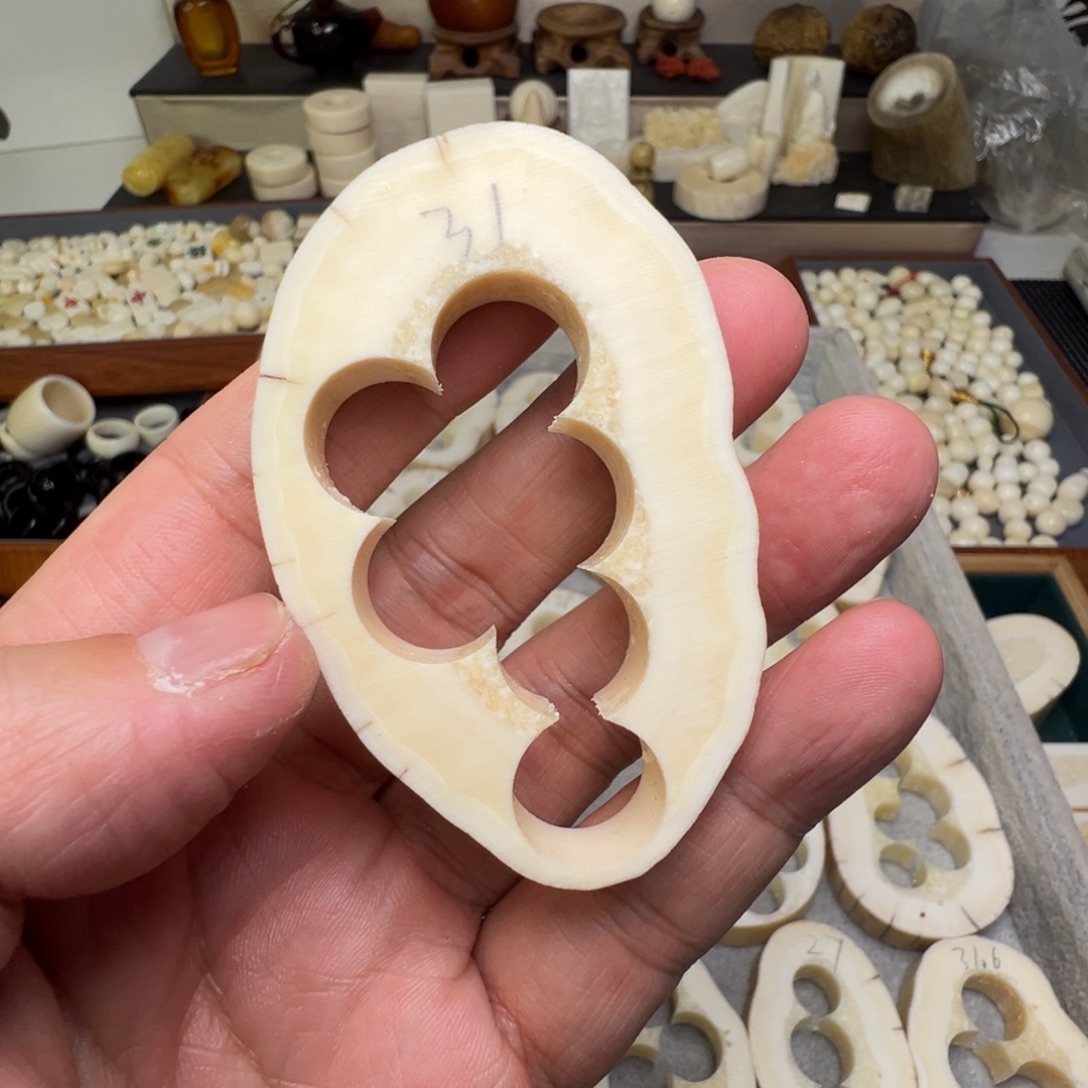 树脂制品特价处理