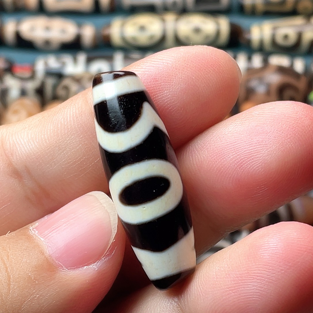 玛瑙/玉髓未镶嵌颈饰朱砂息增怀