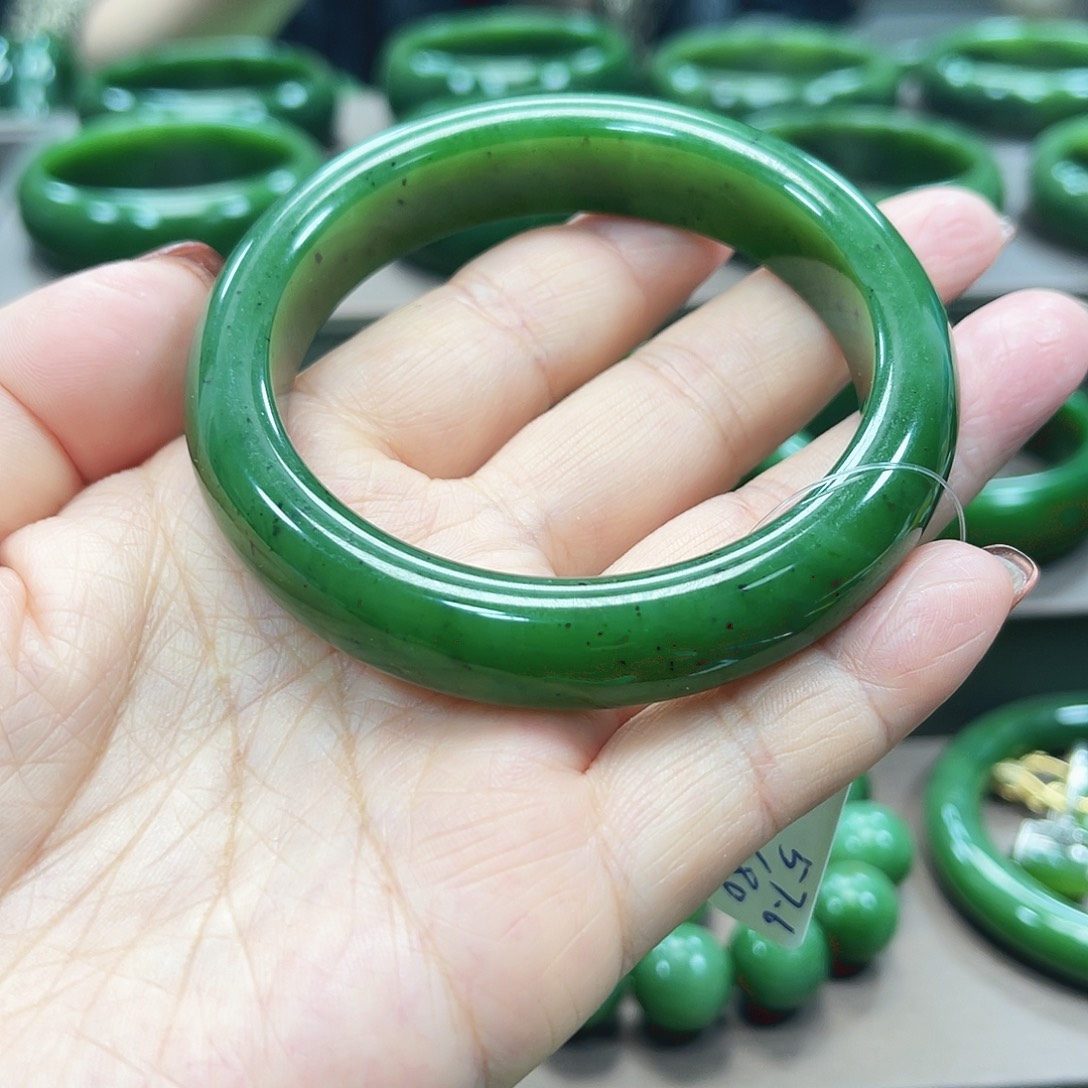 和田玉（碧玉）未镶嵌手镯58.0