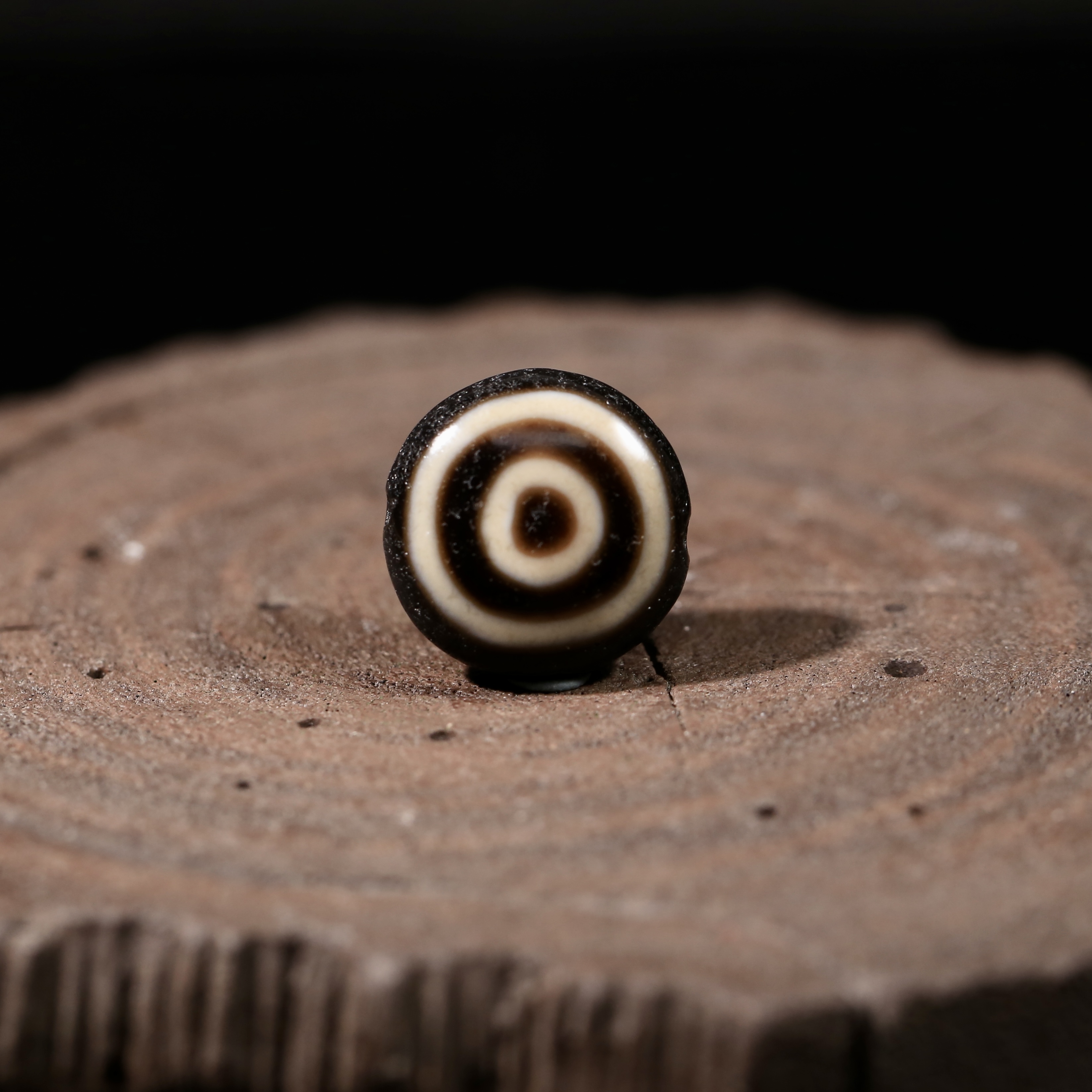 上肯老超顶眼中眼板眼天珠一代老台湾玛瑙天珠许老亲工精品J