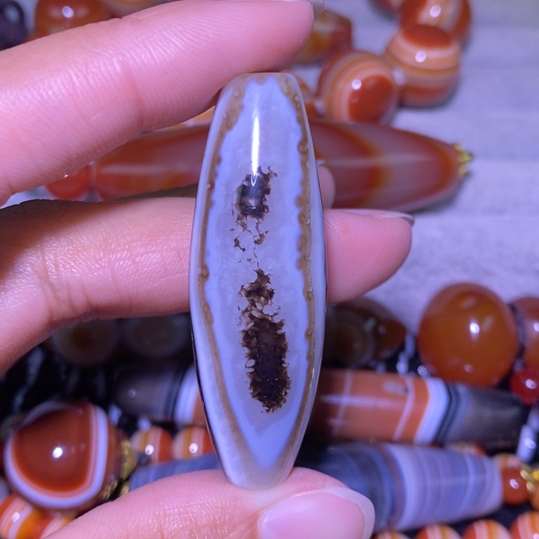 玛瑙/玉髓未镶嵌颈饰