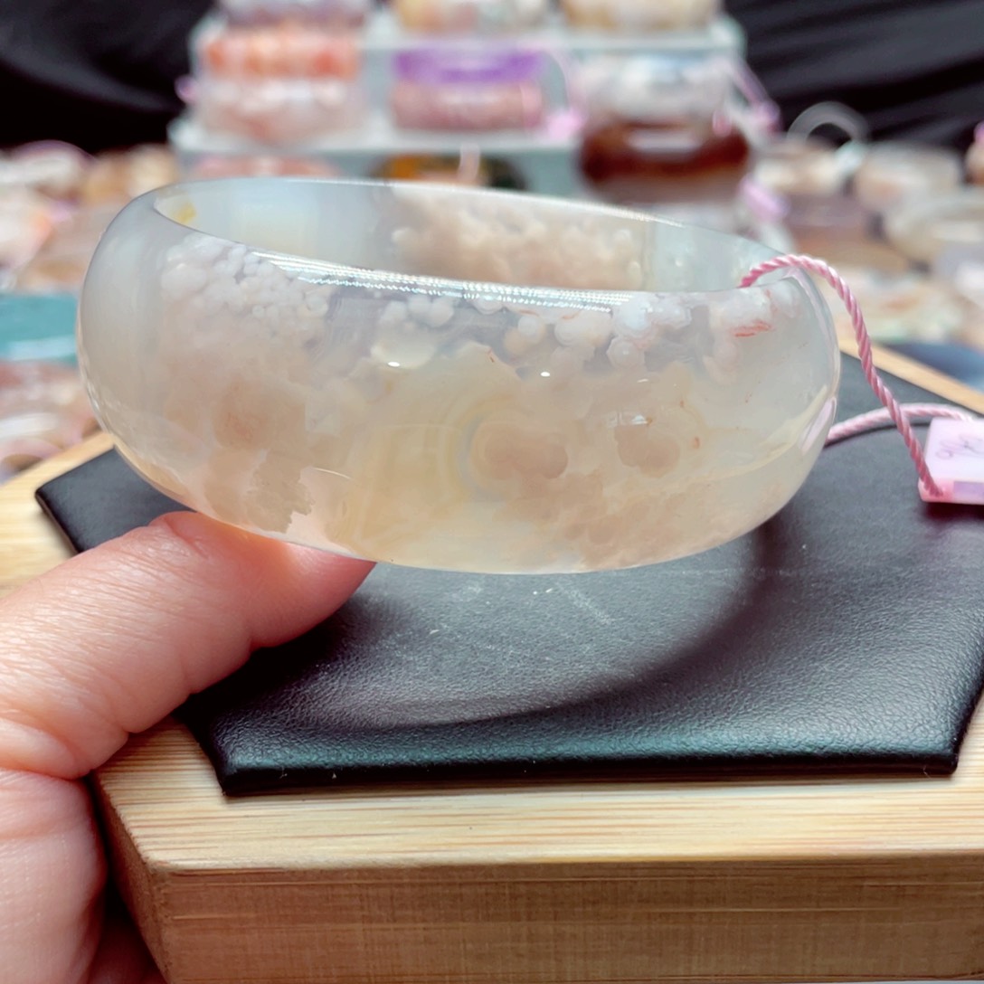 玛瑙/玉髓手镯未镶嵌野***尽1