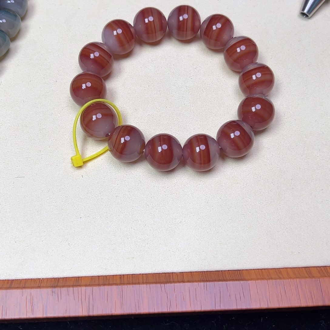 未镶嵌玛瑙手串玛瑙/玉髓?****?