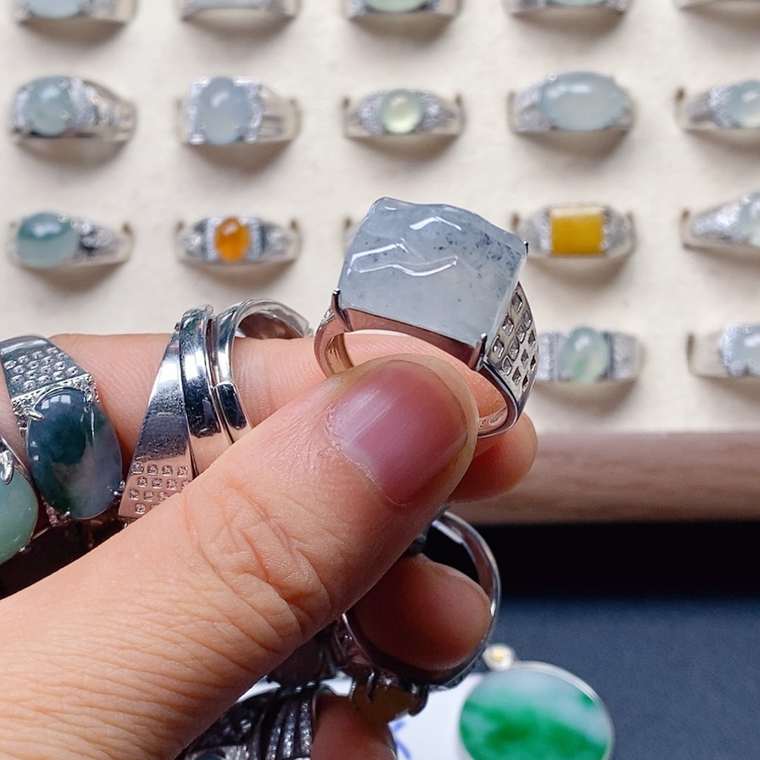 我***手翡翠银S925镶嵌戒指