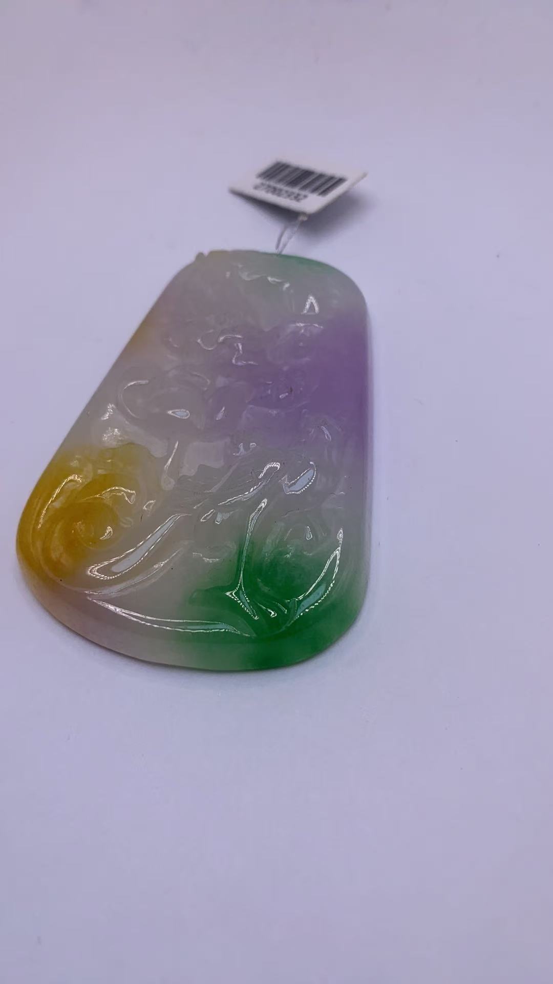 YY42【邂逅翡翠高冰吊坠，冰透绿意，开启浪漫时光】