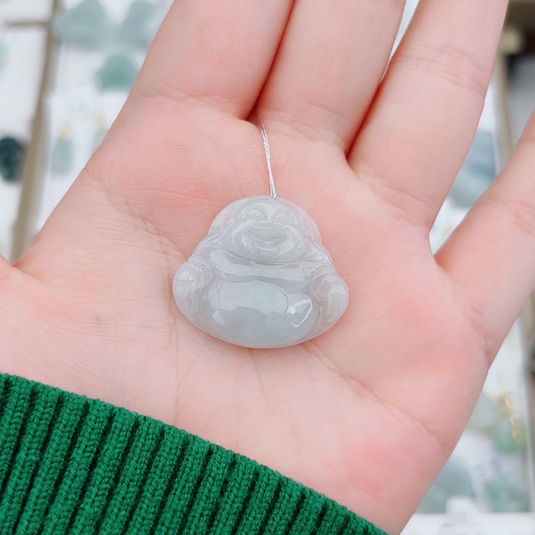 翡翠颈饰未镶嵌佛公