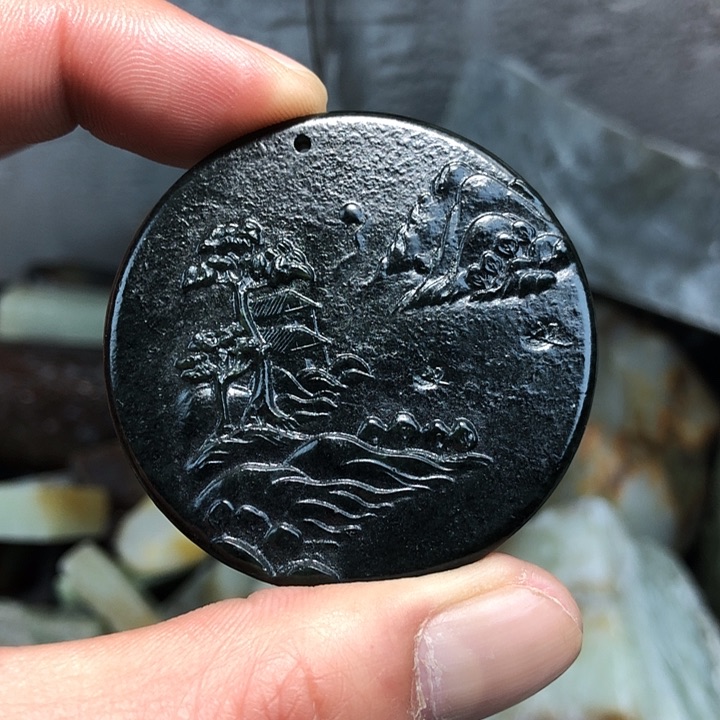 和田玉颈饰未镶嵌