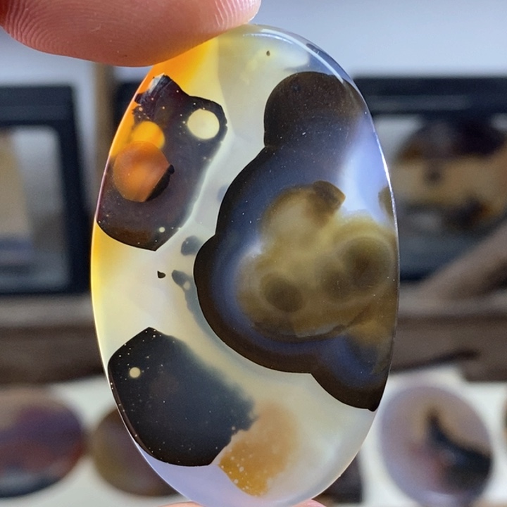 玛瑙/玉髓颈饰未镶嵌