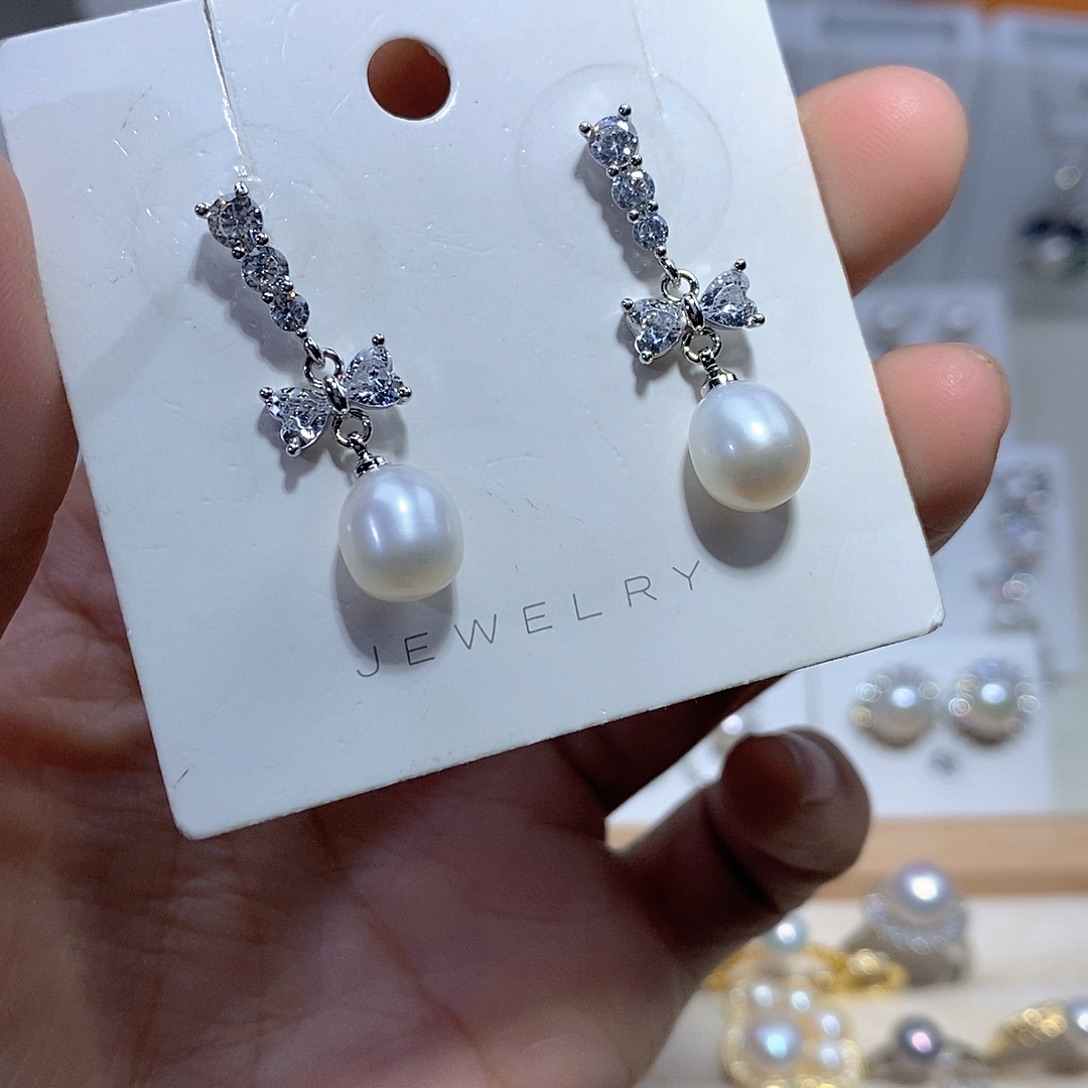 耳饰淡水珍珠未镶嵌