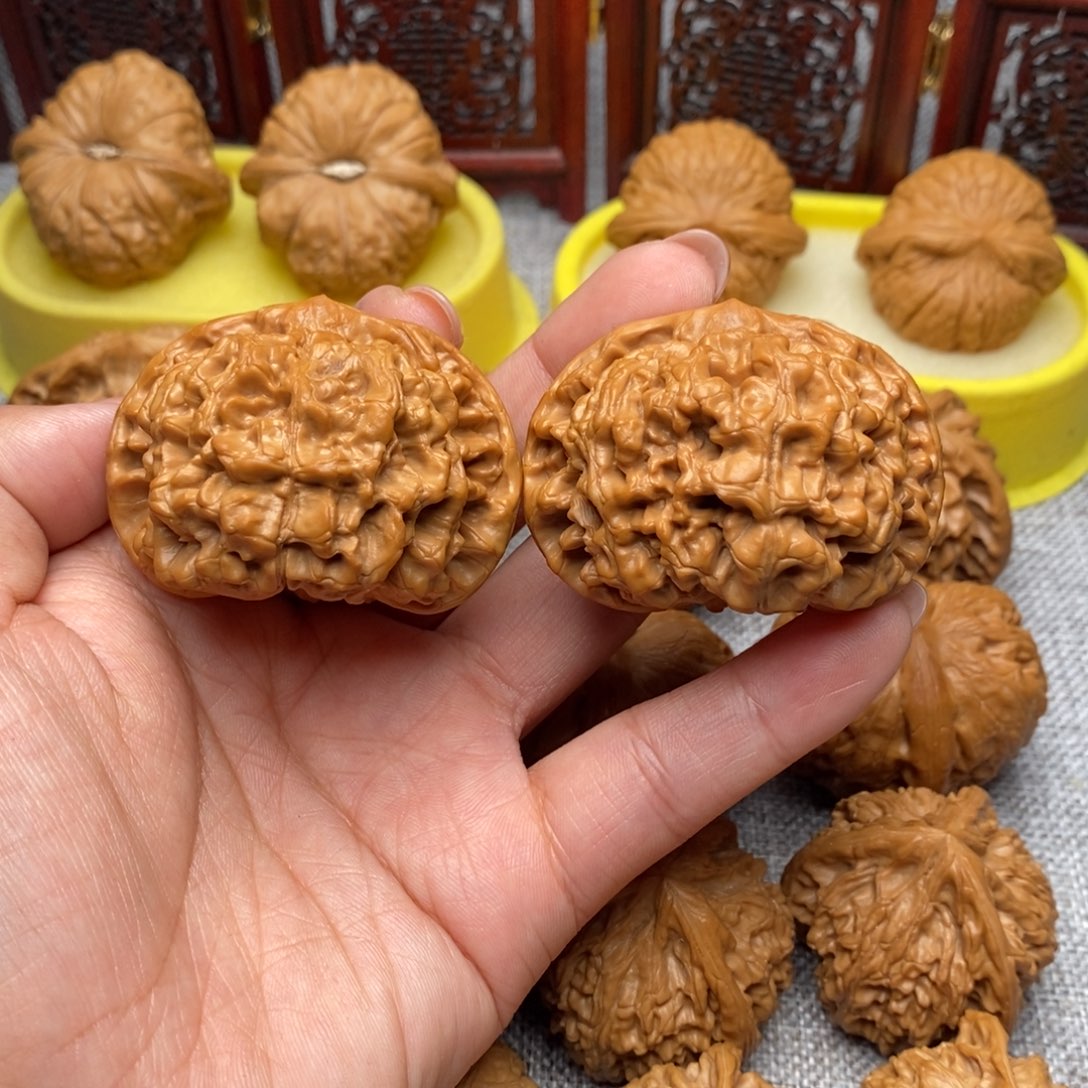 文玩核桃把件官帽50