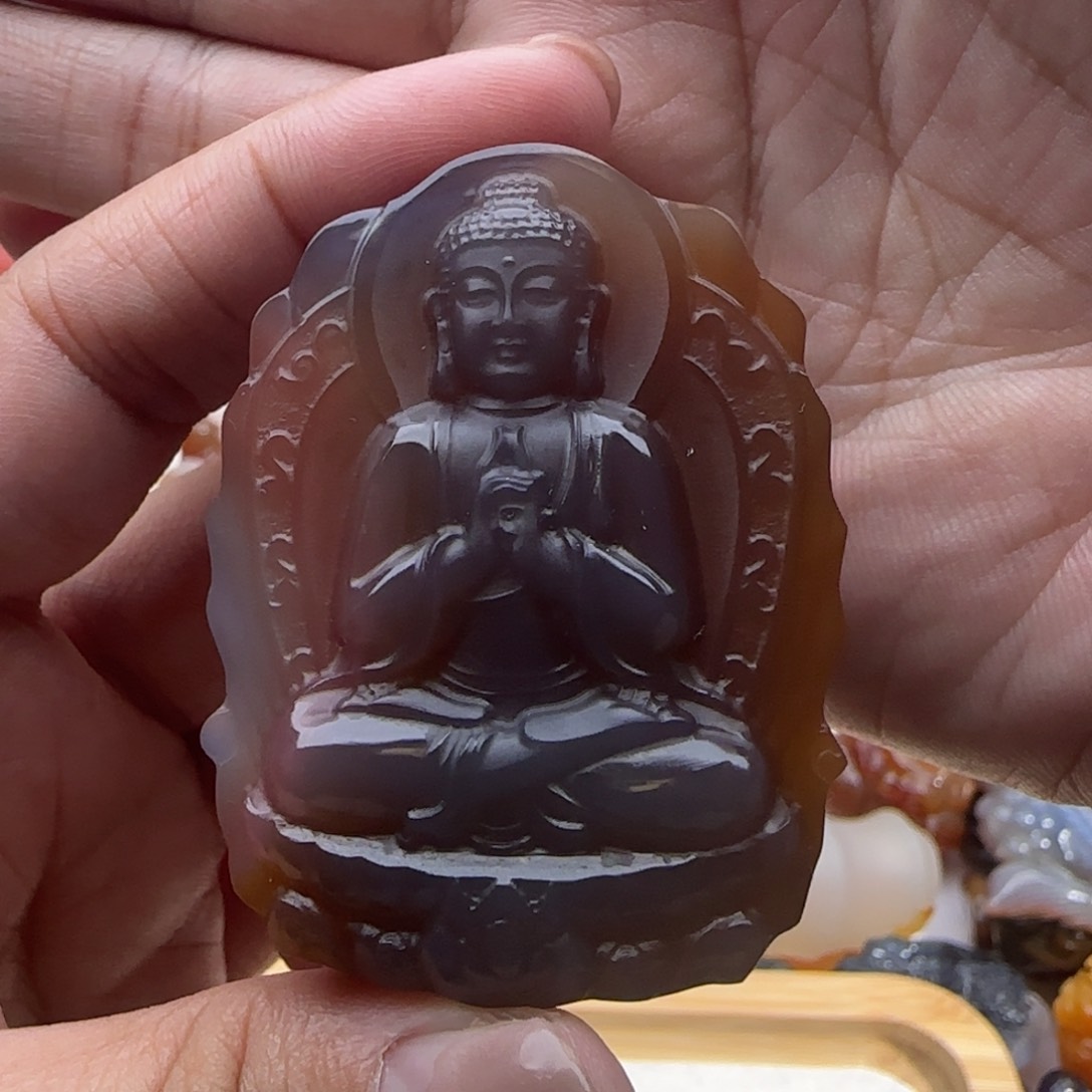 玛瑙/玉髓颈饰未镶嵌