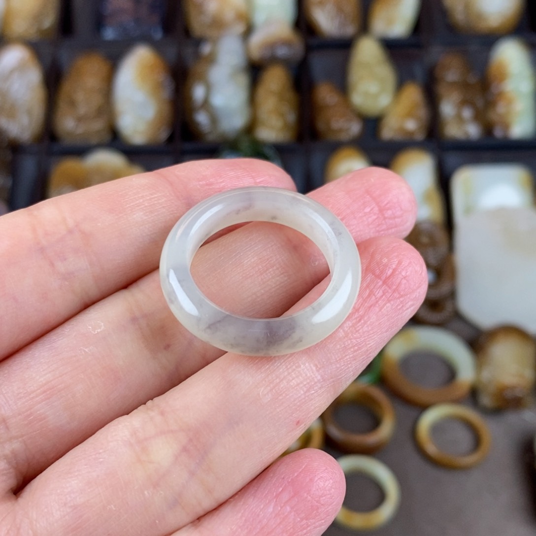 和田玉戒指未镶嵌