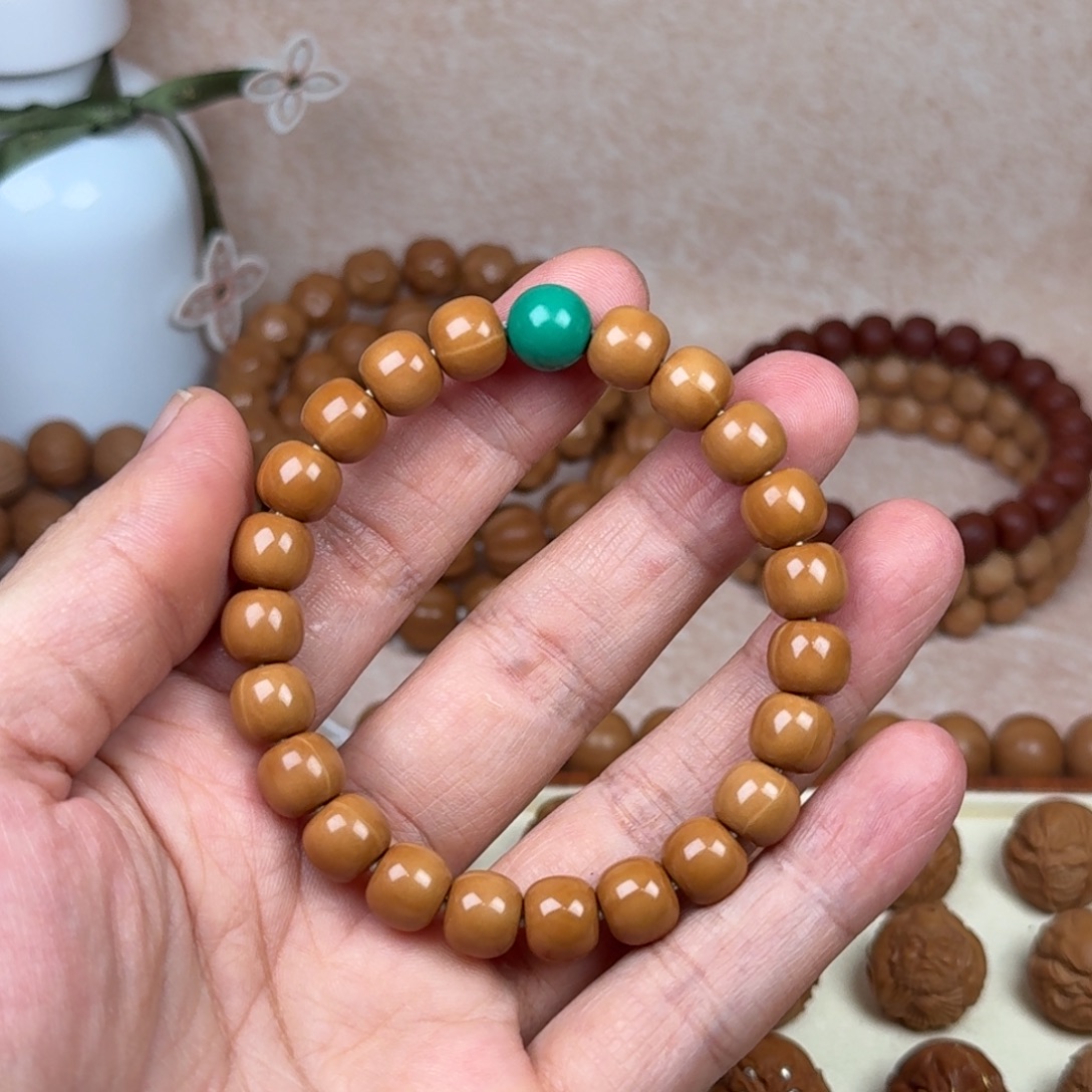 猴头核桃吊坠原皮原色猴头老型手串