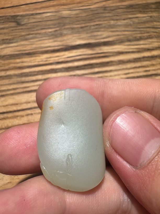 满皮平安牌男女款挂件，纯手工雕刻