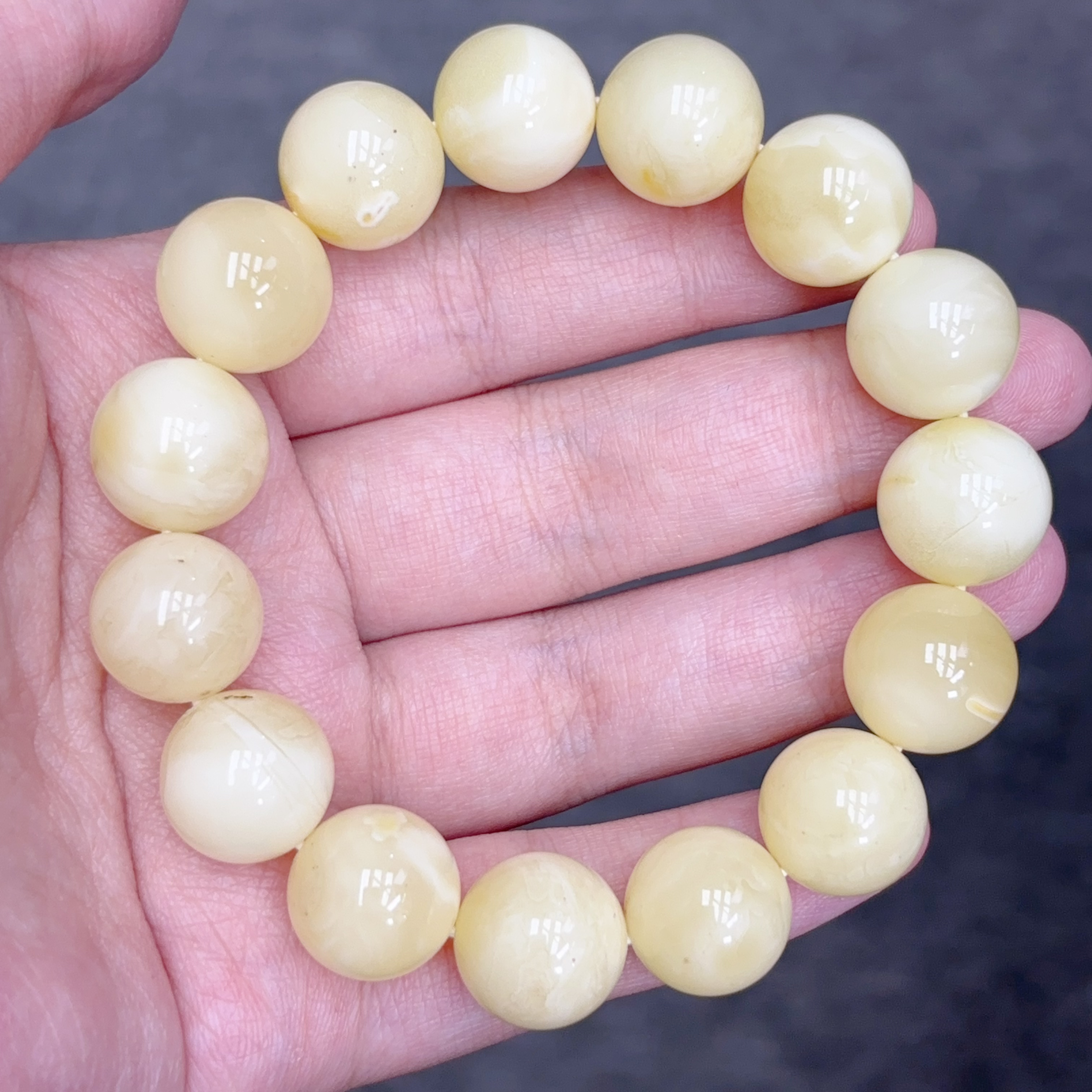 白花蜡满蜡14➕瑕疵蜜蜡圆珠手串（293号）