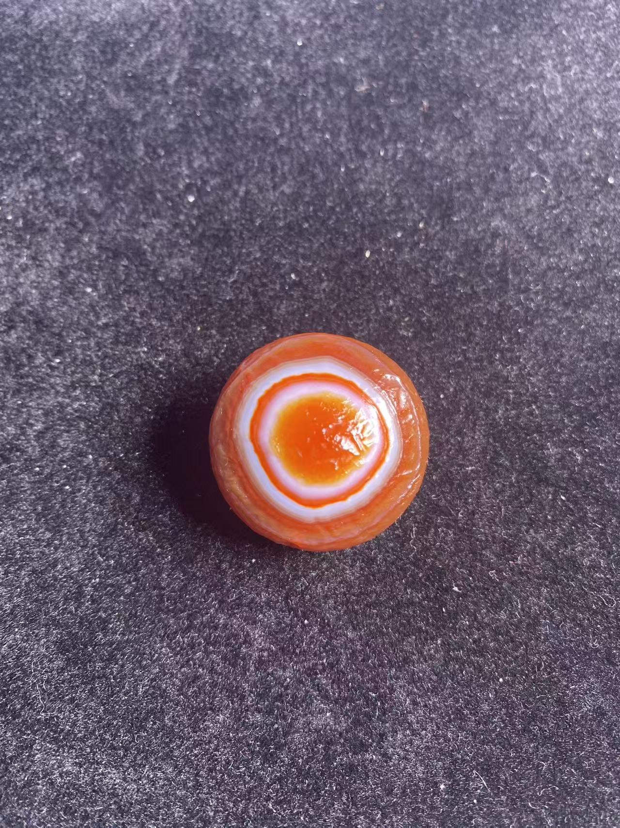 天然缠丝玛瑙红色羊板眼锁骨吊坠