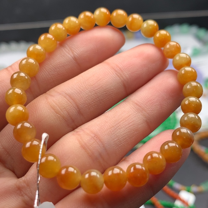 翡翠手镯未镶嵌卡