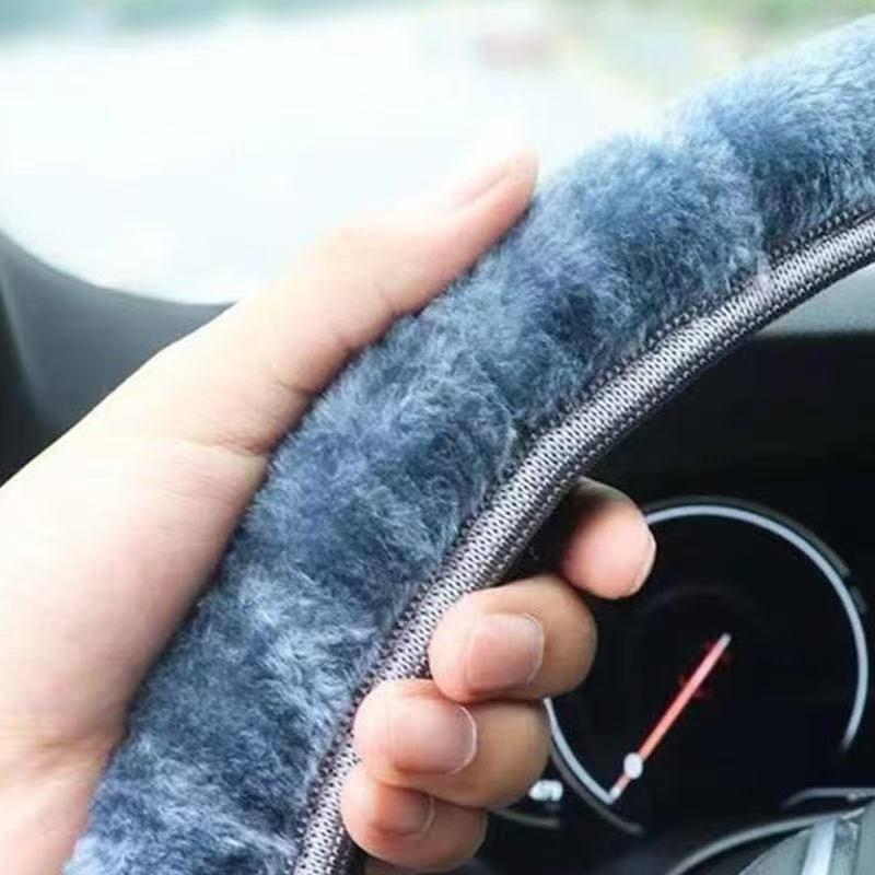 (拍一发二)秋冬季短毛绒伸缩方向盘套仿羊汽车把套毛毛绒防滑