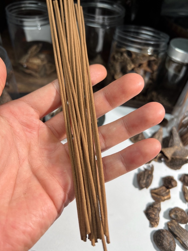 海南线香 重10克 沉水壳子加皮油 燃烧时间一个小时以上