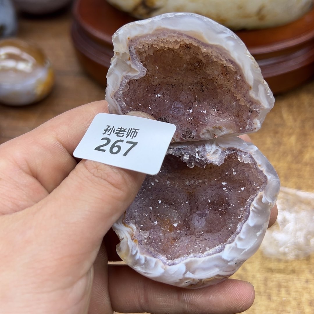 水晶大型摆件（非配饰）未镶嵌