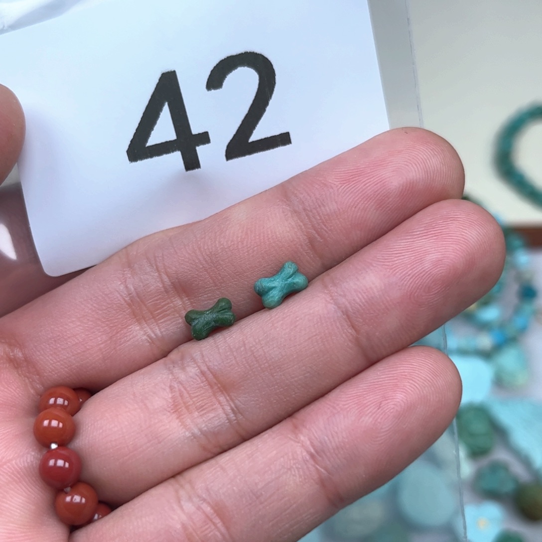 南红玛瑙未镶嵌珠宝奇石