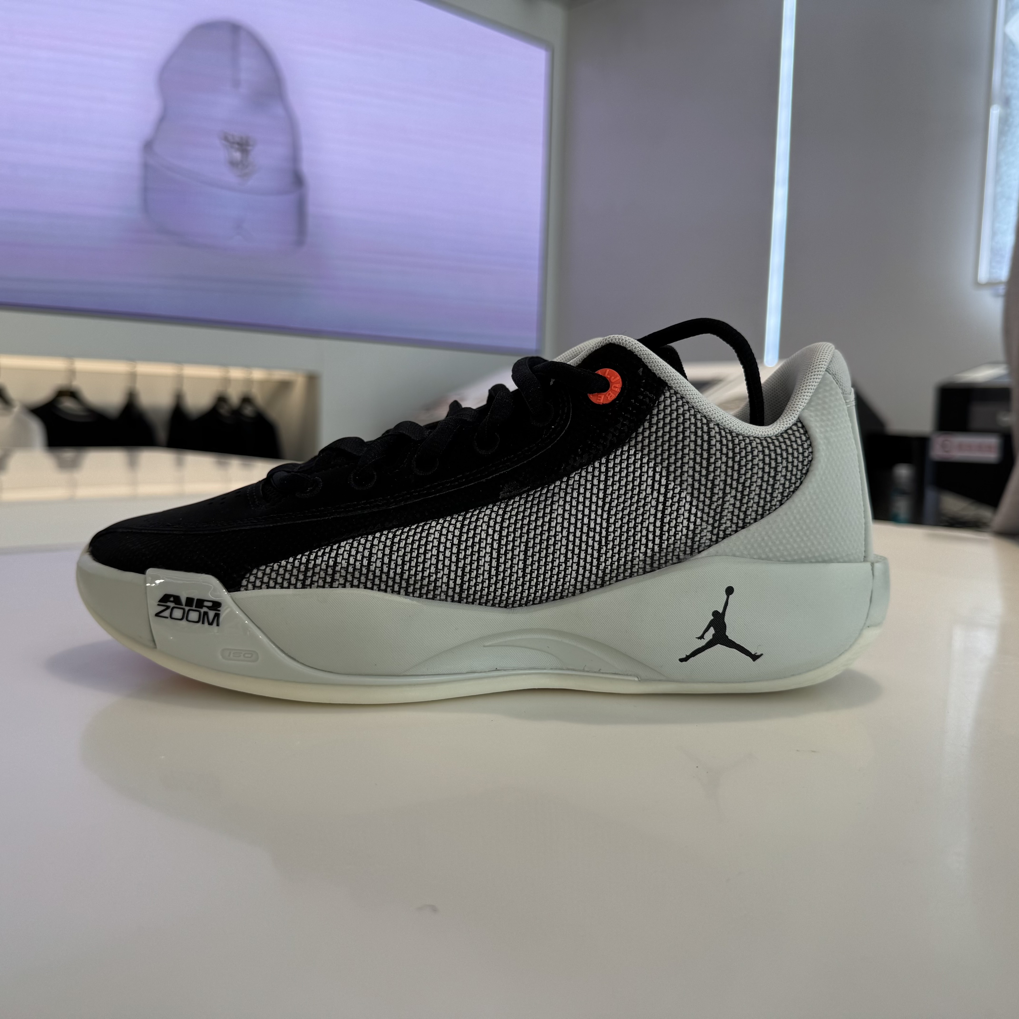 【滔搏联动】NIKE耐克男子JORDAN东契奇实战篮球鞋HF0819-003
