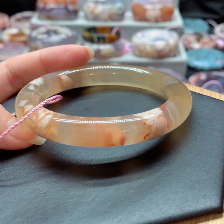 玛瑙/玉髓手镯未镶嵌安*66