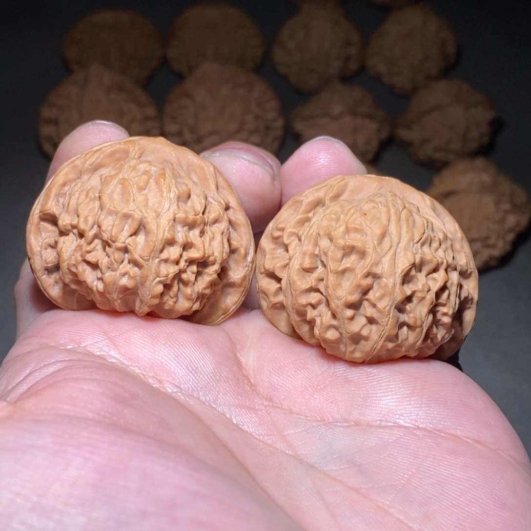 文玩核桃吊坠宫灯