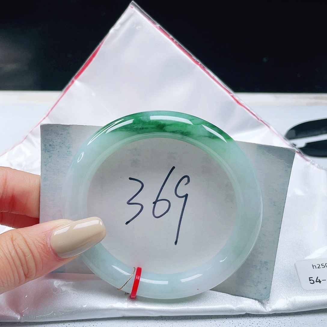 翡翠未镶嵌手镯54圆条