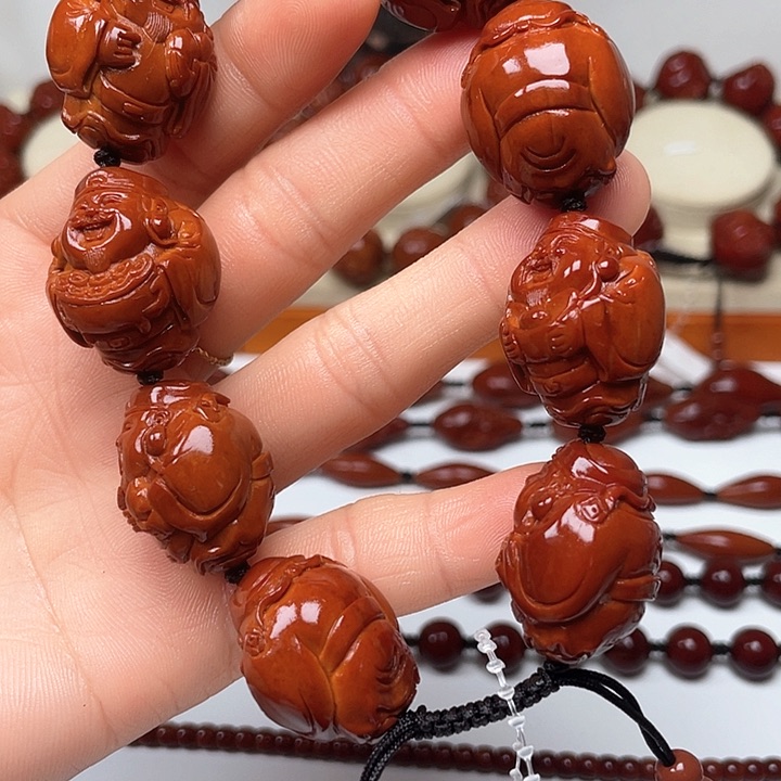 橄榄核手串0****o玉化财神