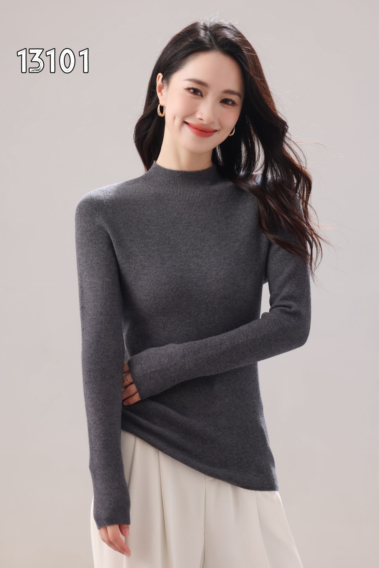 绵羊毛保暖打底无缝一体成衣四面高弹抗皱不易变形—可机洗，抗某菌