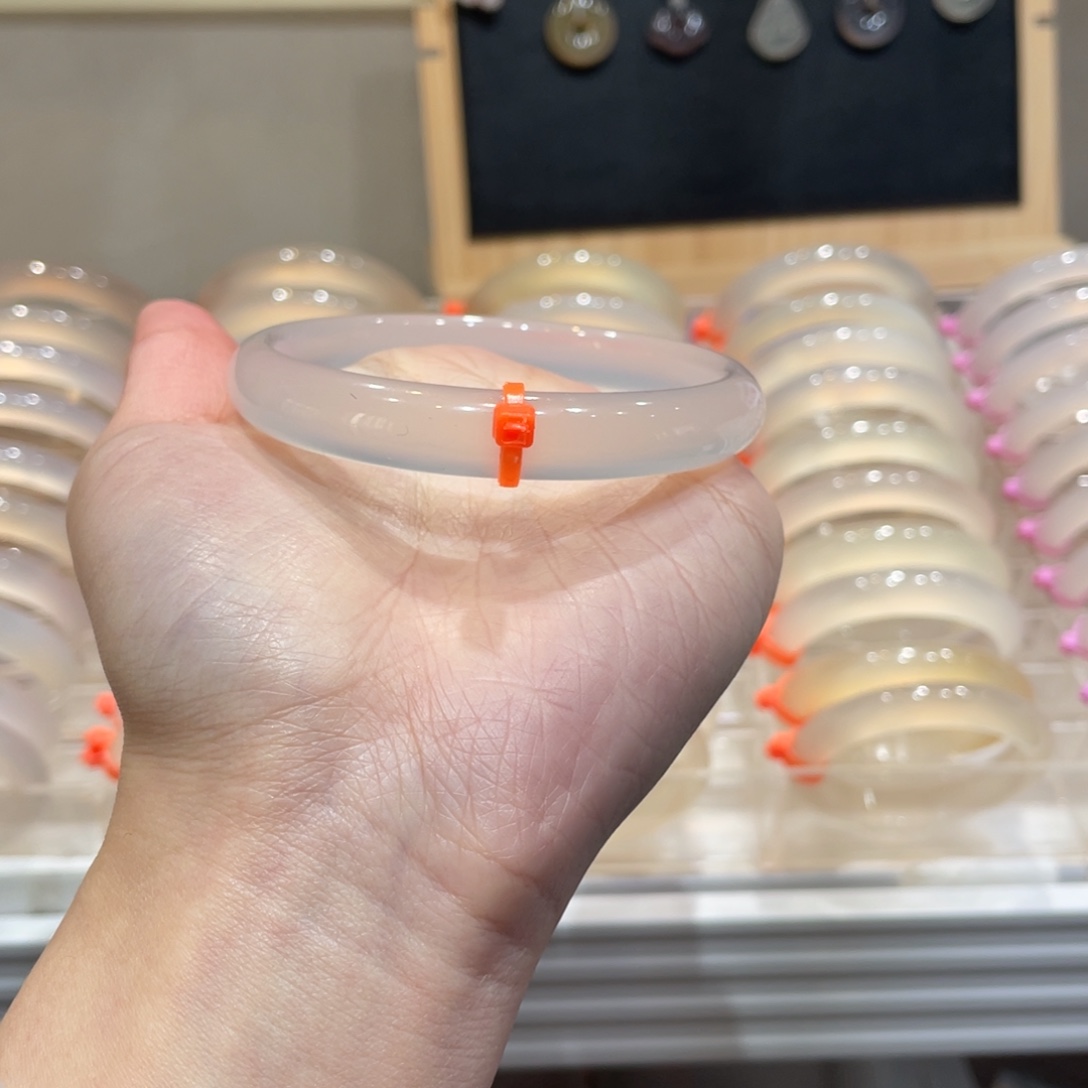 丫***^玛瑙/玉髓未镶嵌手镯@定向白月光@【63】