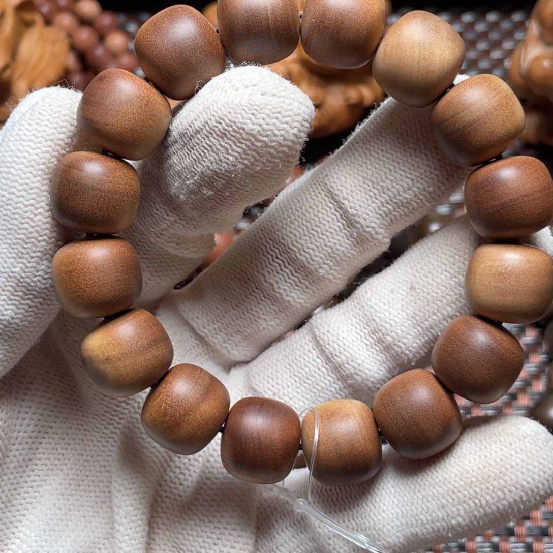 小***朵檀香木手串/手链13*14横纹沉水尾货处理价