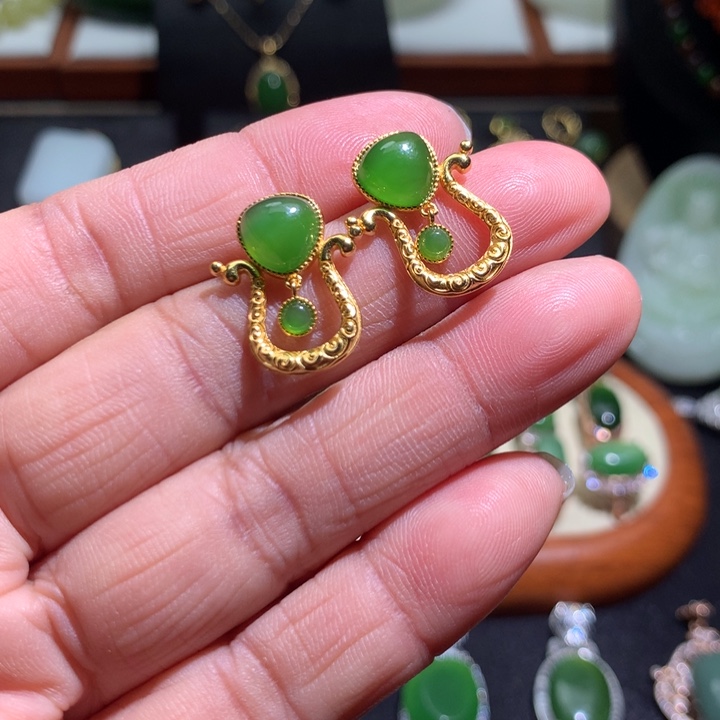 和田玉耳钉银S925镶嵌