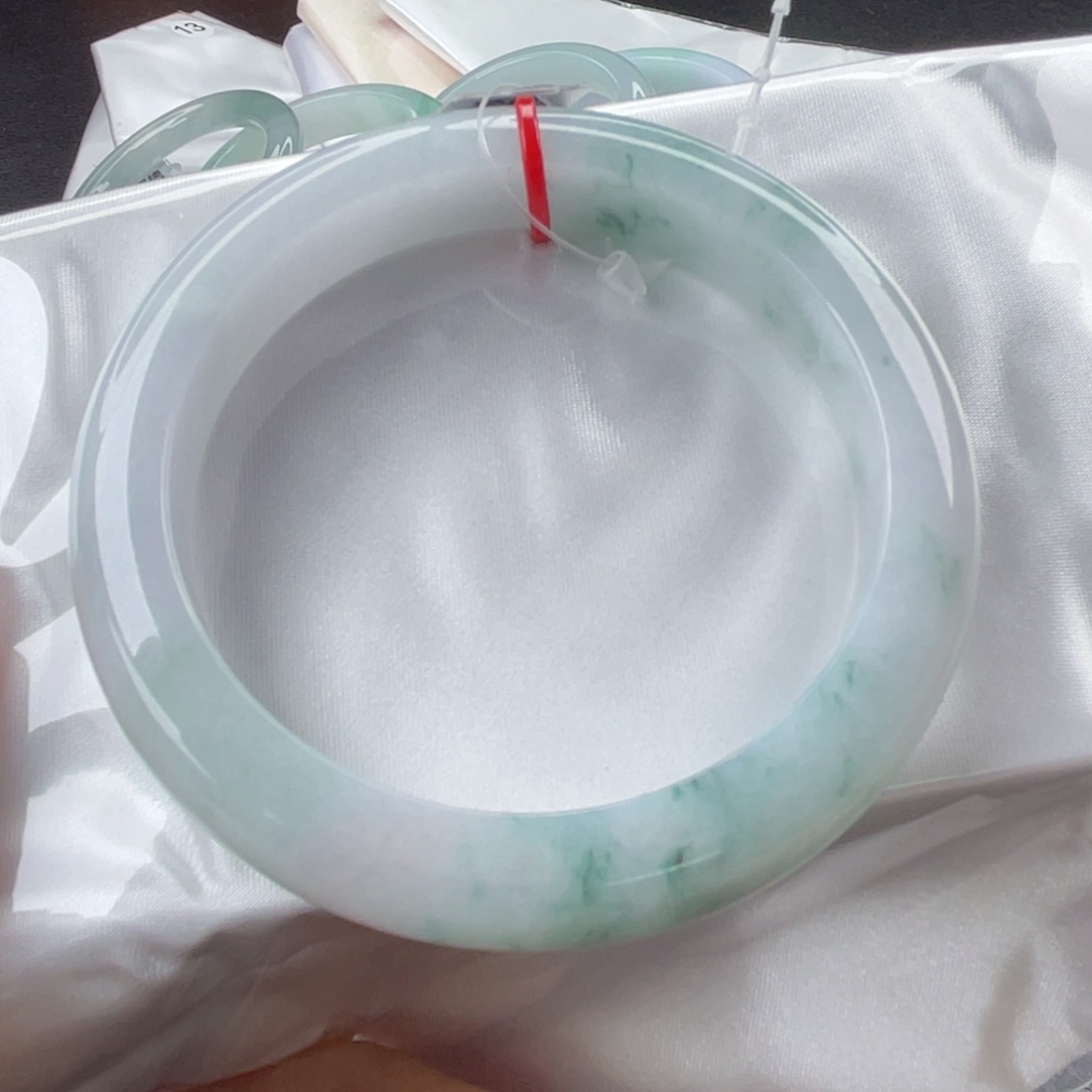 翡翠手镯未镶嵌60正圈