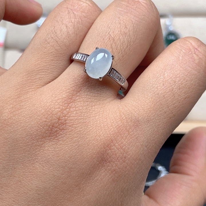 翡翠未镶嵌戒指戒指