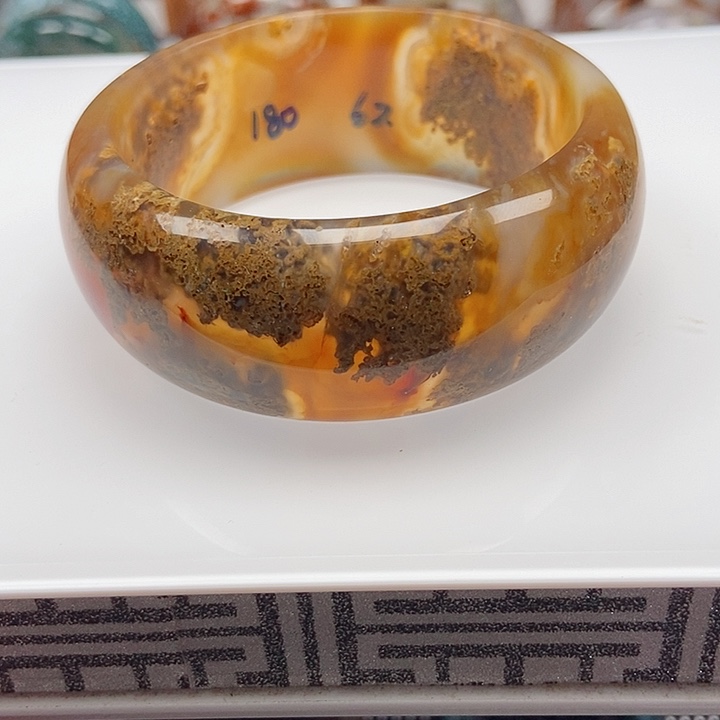 玛瑙/玉髓手镯未镶嵌