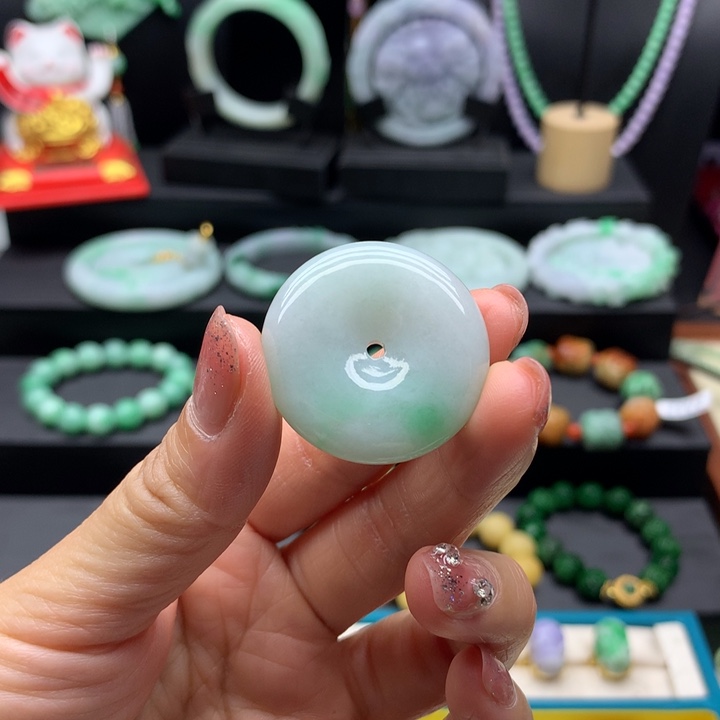 翡翠未镶嵌颈饰翡翠扣子