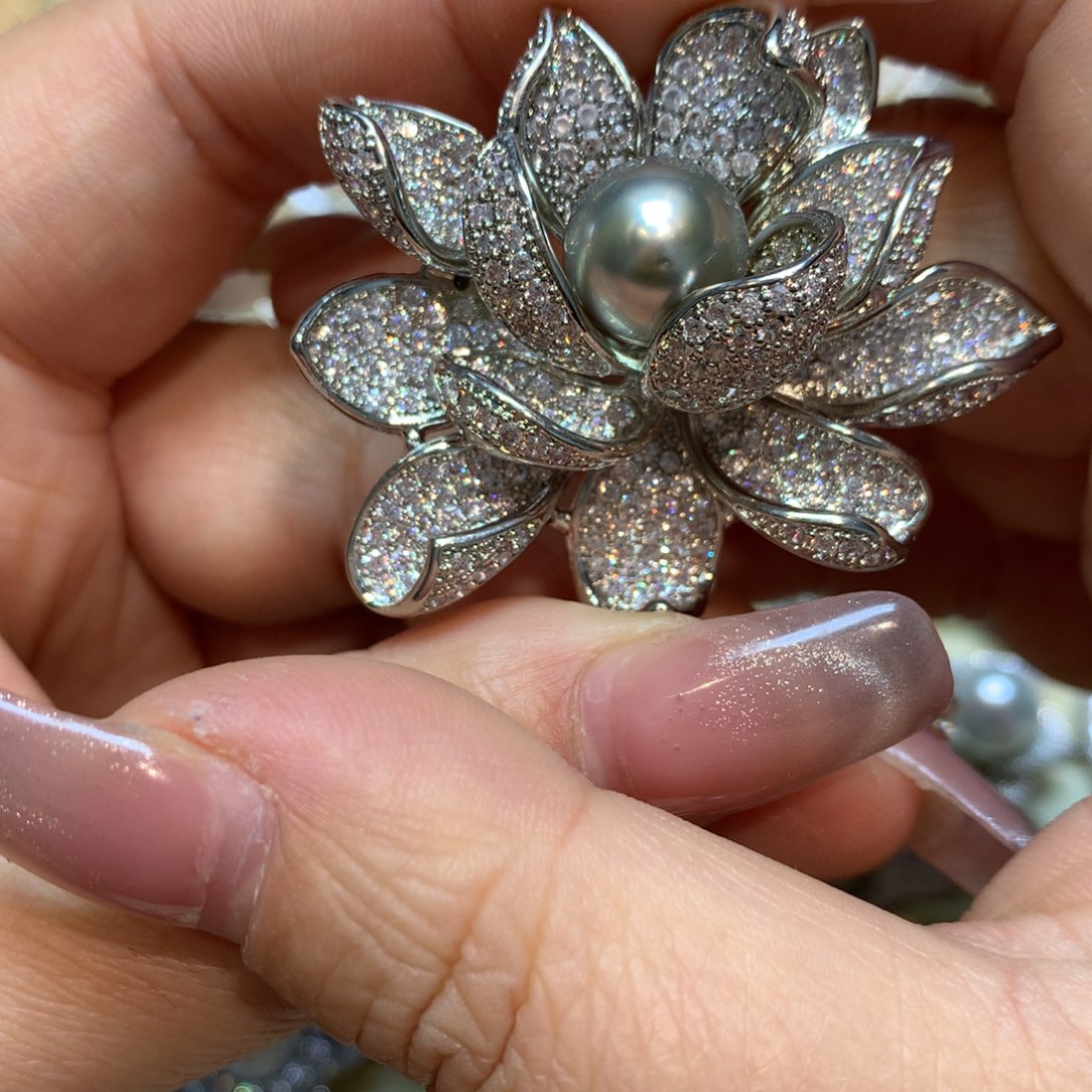 海水珍珠胸饰未镶嵌