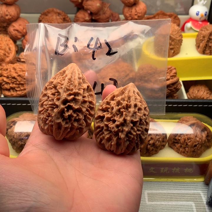 大***。文玩核桃吊坠42尺寸招财鼠