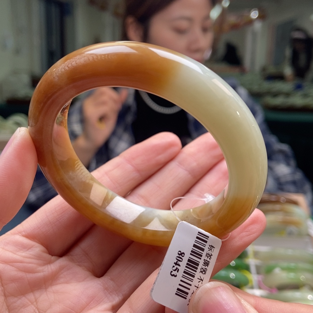 和田玉手镯未镶嵌56.0