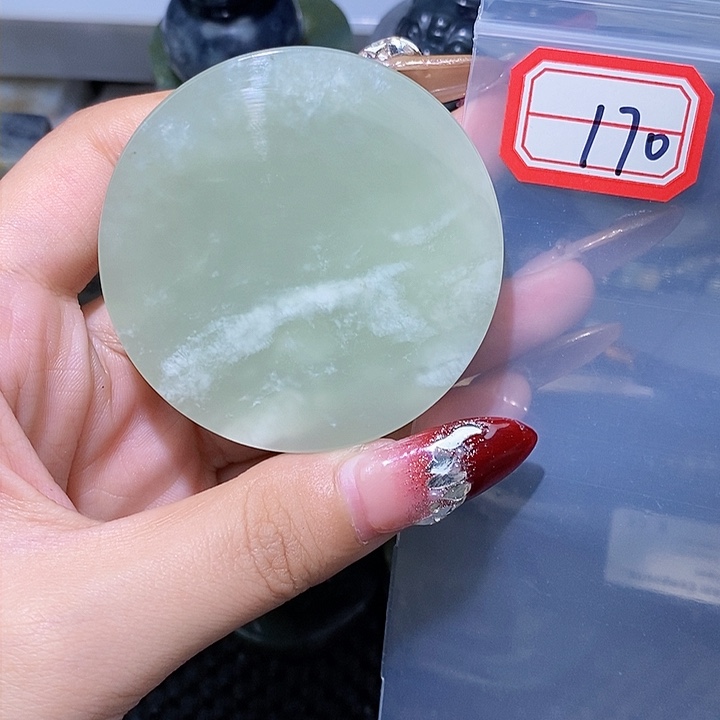 和田玉和田玉边角料随机发未镶嵌