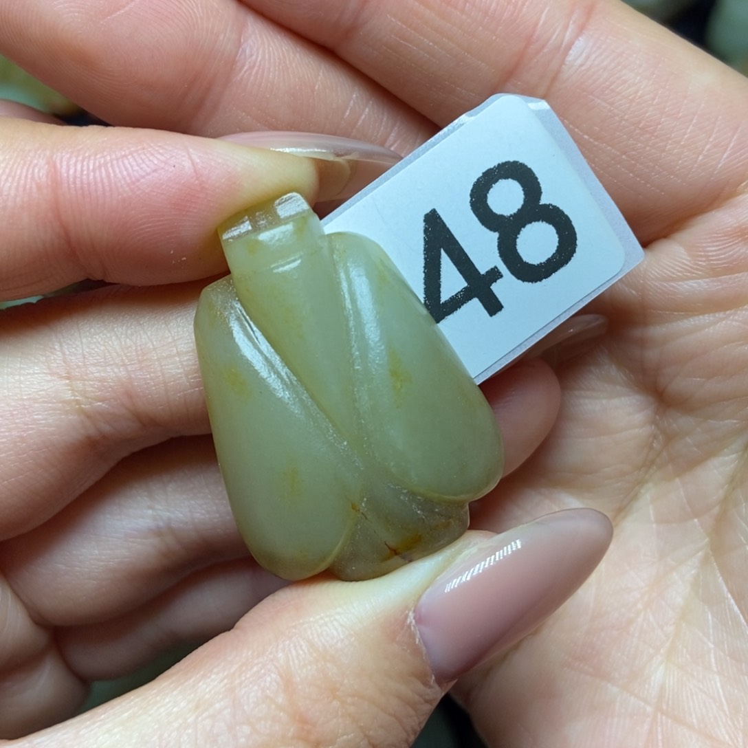 未镶嵌和田玉挂件