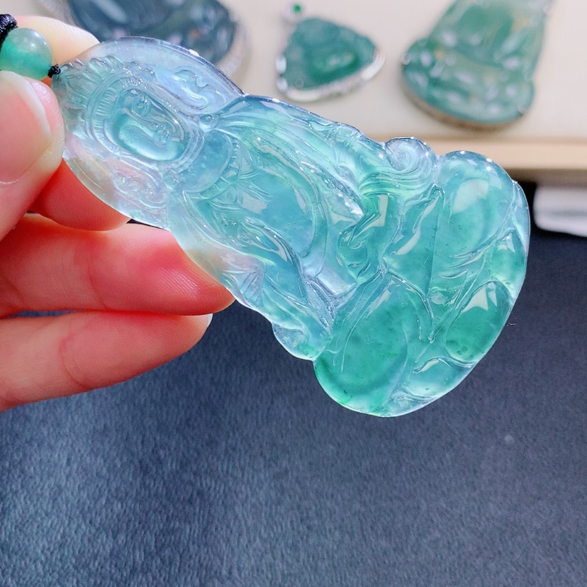 【闪购商品】翡翠颈饰未镶嵌翡翠