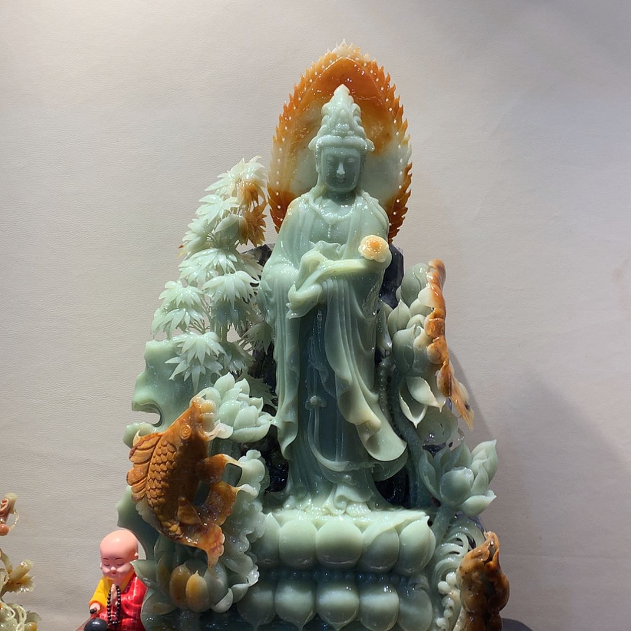 【闪购商品】蛇纹石玉未镶嵌摆件岁**痕