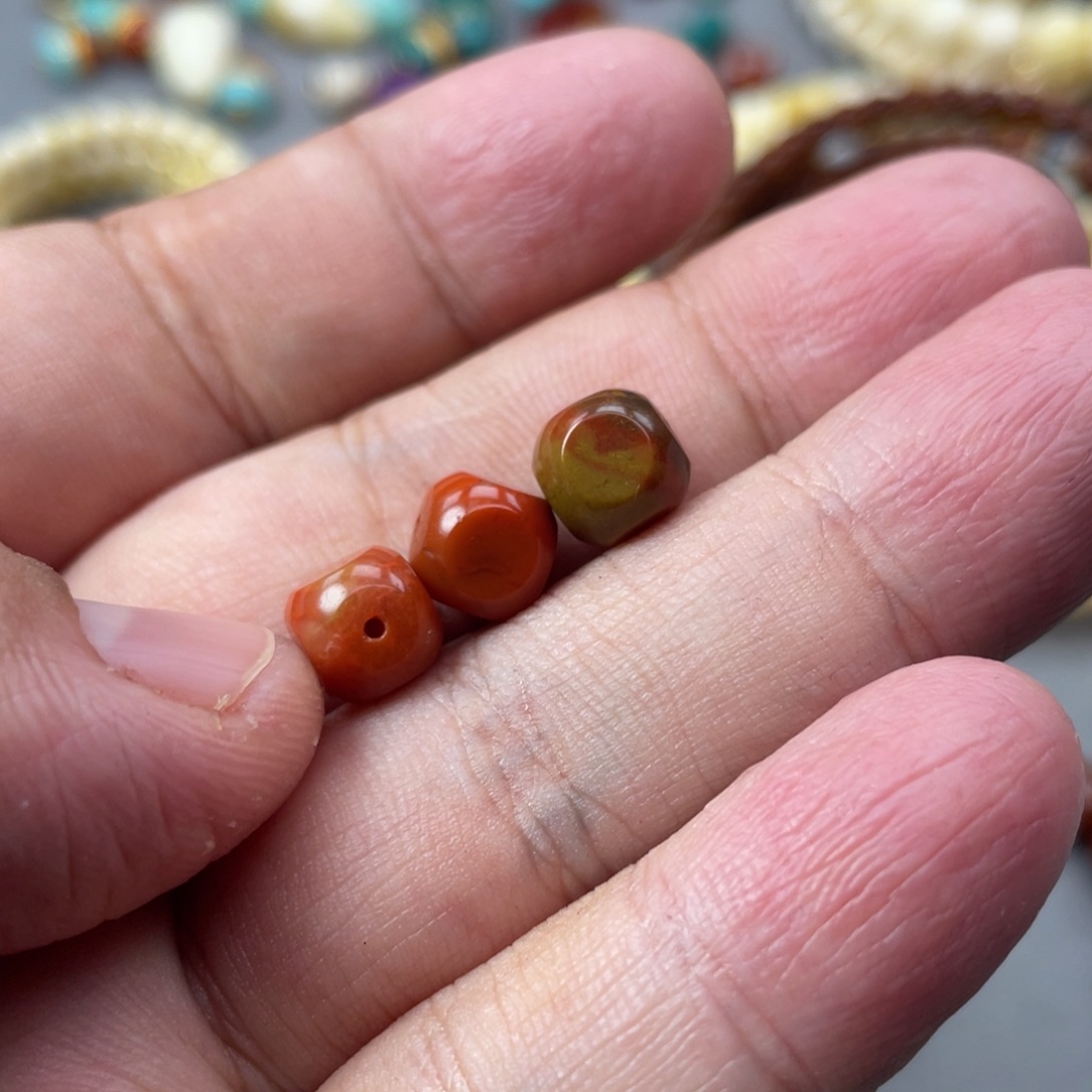 南红玛瑙珠宝奇石未镶嵌82