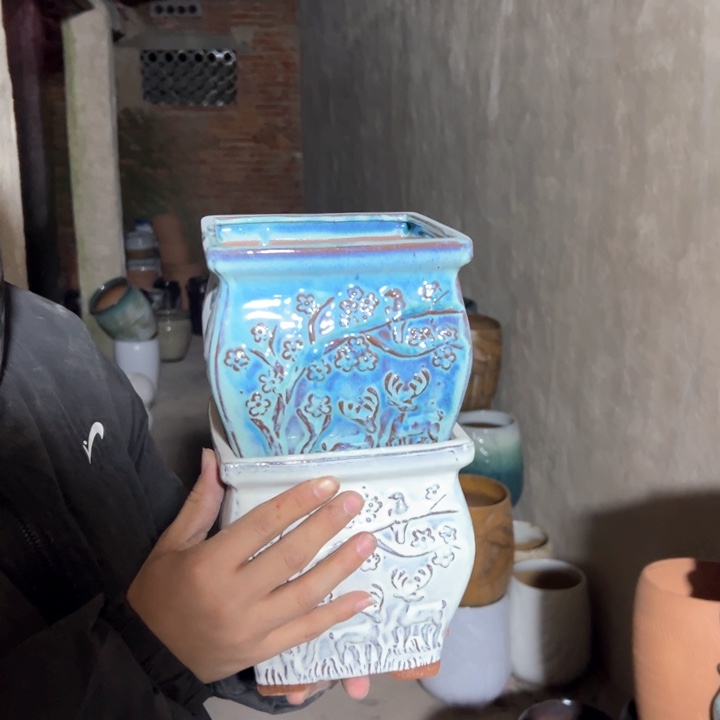 紫砂花盆瑕疵15/16f g j j g f g